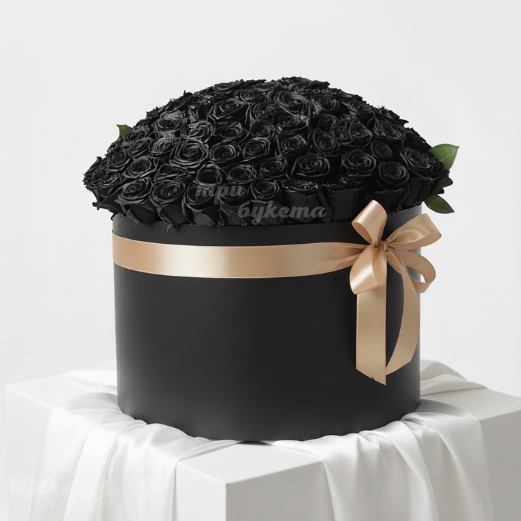 Букет из 101 черной розы в шляпной коробке
